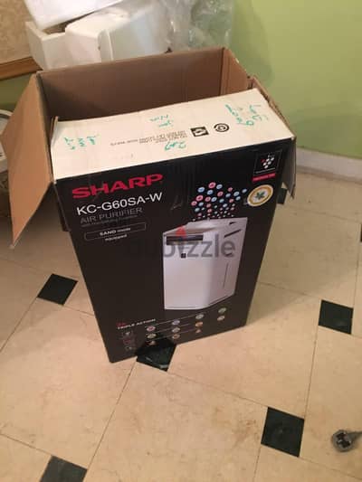 منقي ومُرطب الهواء الفاخر Sharp KC-G60SA-W