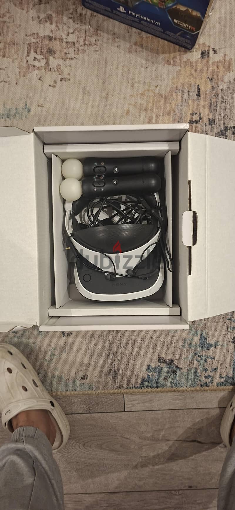 PS4 VR Goggles - Like New 2