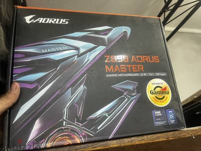 بروسيسور   Ultra 9 285kوماذربورد z890كسر زيرو
