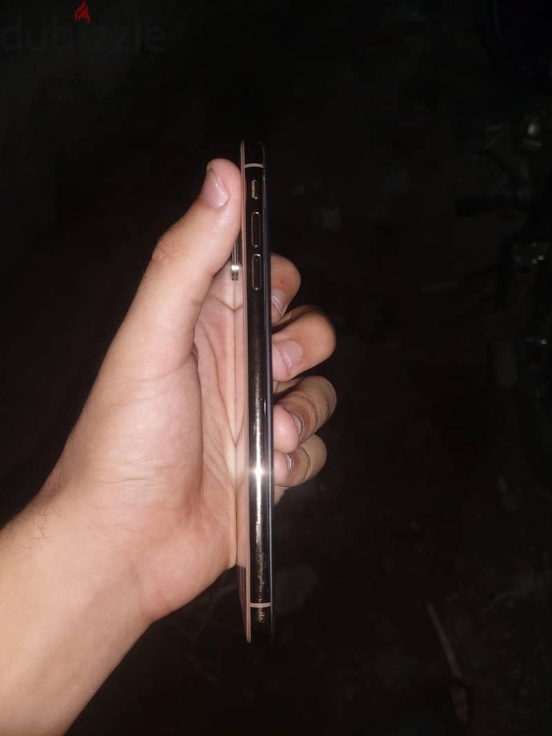Apple - iPhone XS Max 2