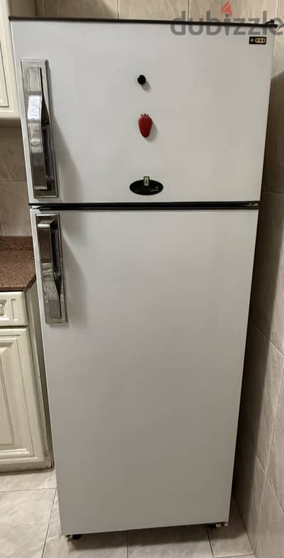 Kiriazi K330 Refrigerator 330L - ثلاجة كريازي ٣٣٠ لتر