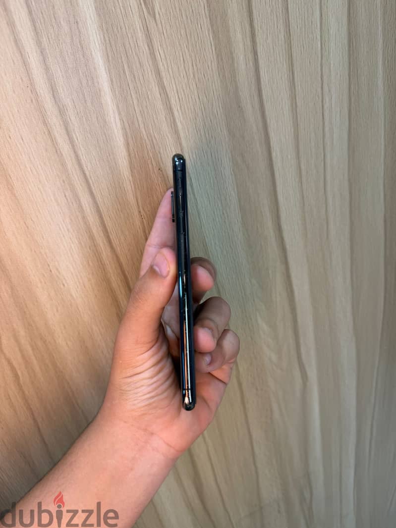 iPhone XS Max 3