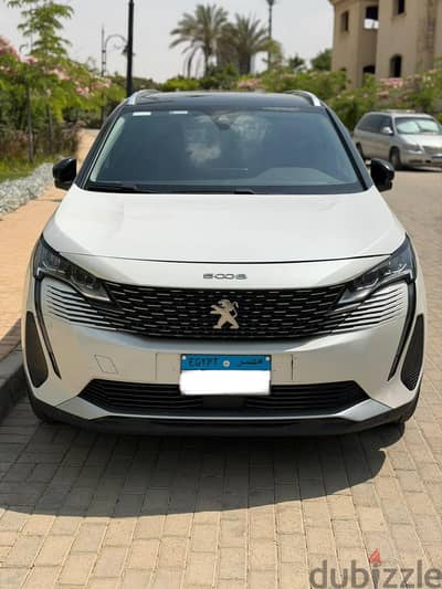 Peugeot 5008 2021
