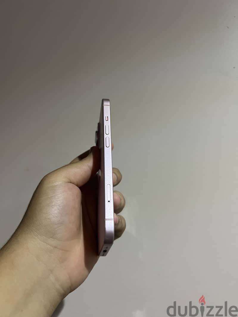 Apple - iPhone 15 4