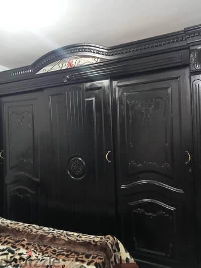دولاب مستعمل