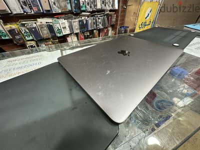 Mac Book pro 2018
