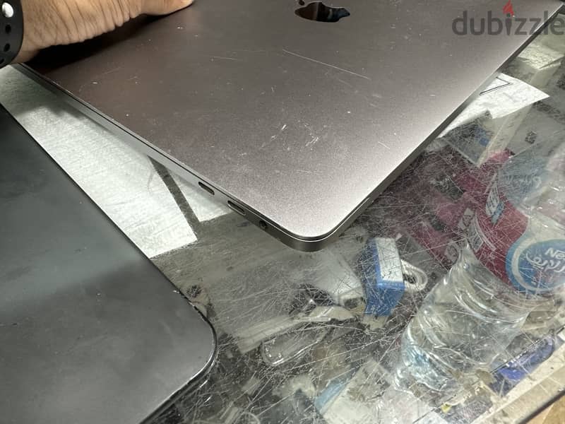 Mac Book pro 2018 1