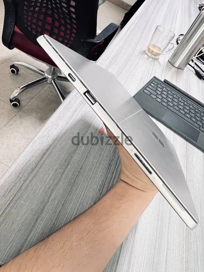 للبيع 4