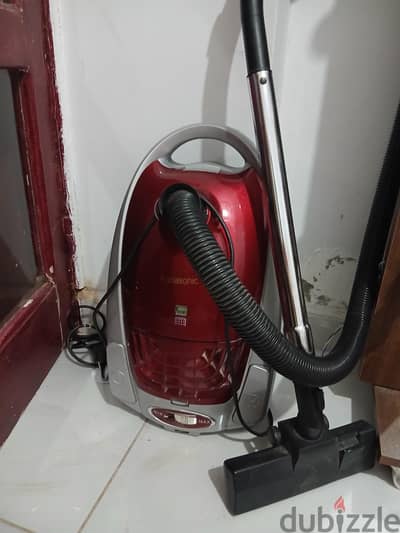 مكنسة بانسونيك ٢٨٠٠ وات