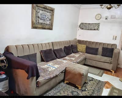 ركنه عموله للبيع
