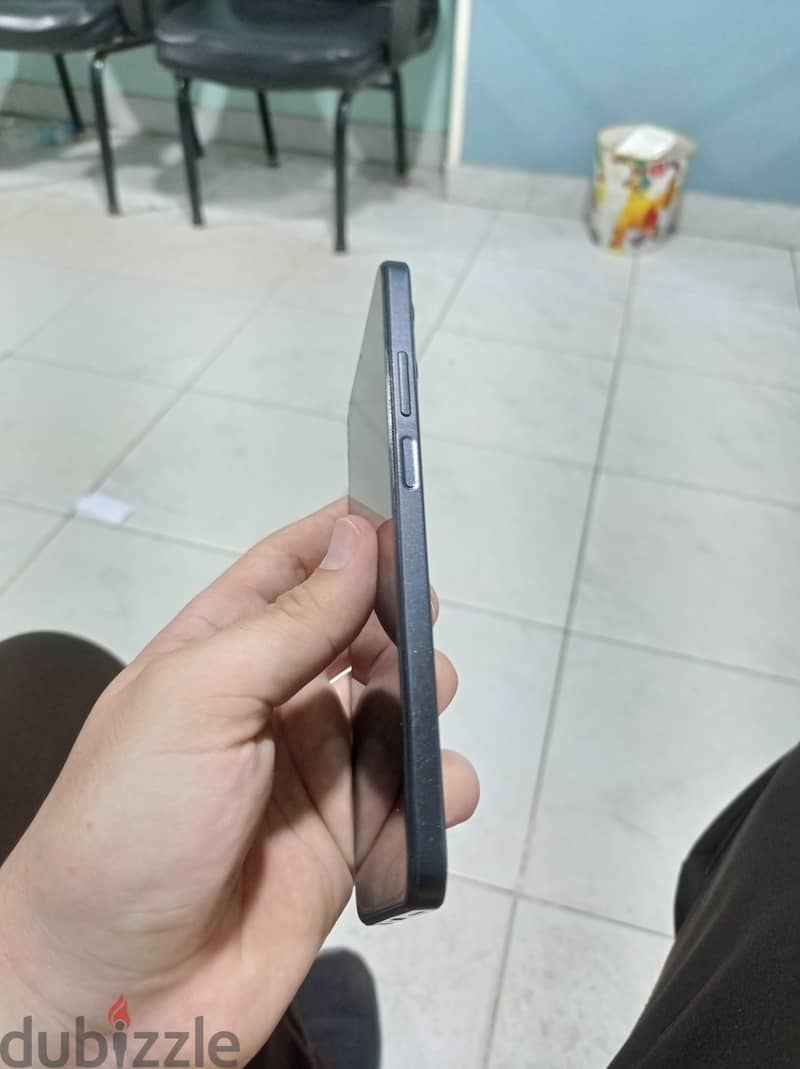 Realme C53 4