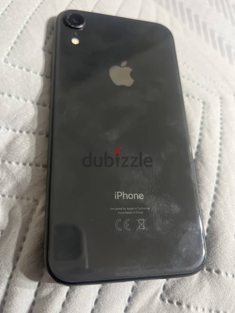 Apple - iPhone XR 1