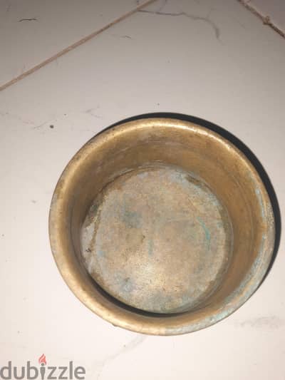 هوووون بدون ايد والسعر شامل التوصيل داخل القاهره
