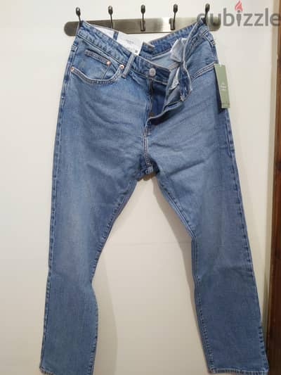 H&M light blue jeans size 34 بنطلون جينز ازرق فاتح