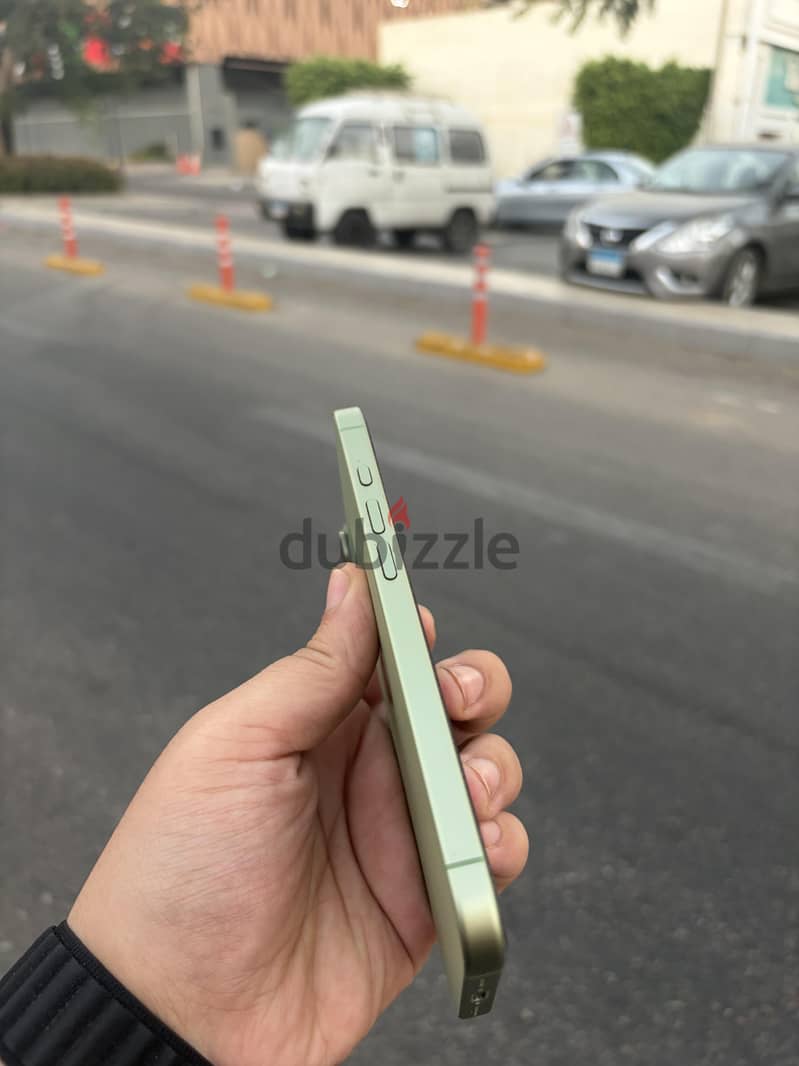 Apple - iPhone 17 3