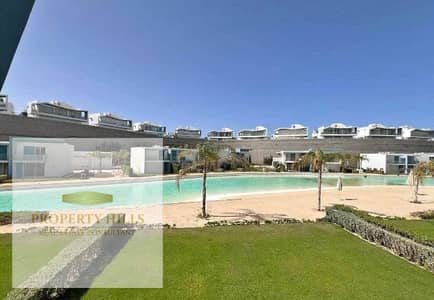 عارضه اخر شاليه vip بالسعر ده وبخصم يصل الي 35% تلات غرف متشطب بالتكيفات بڤيو علي لاجون و بحر