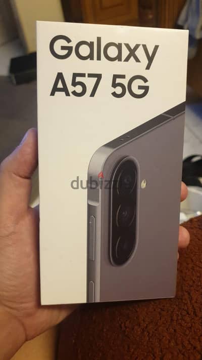 سامسونج A57 جديد متفتحش نسخة 12 ram و مساحه 256