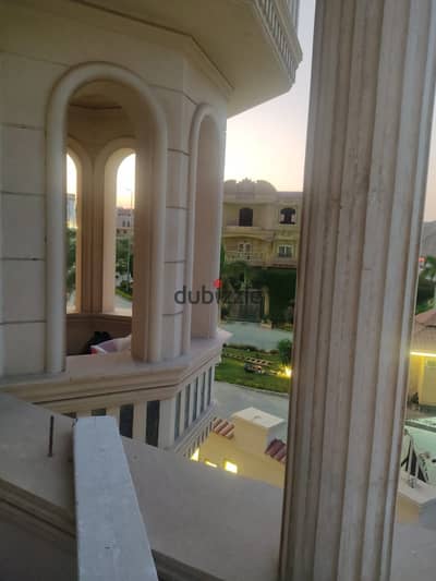 Five rooms apartment closed reception fully air-conditioned