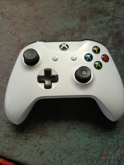مطلوب ذراع Xbox one s او one معطل