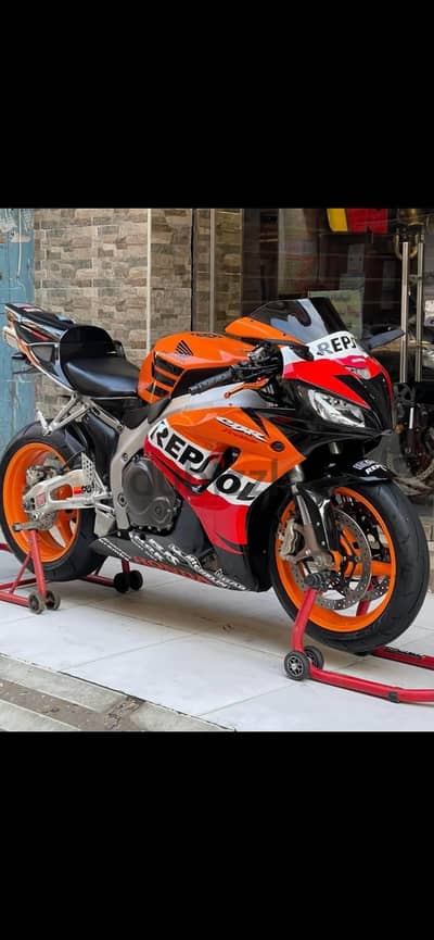 honda cbr 1000 rr