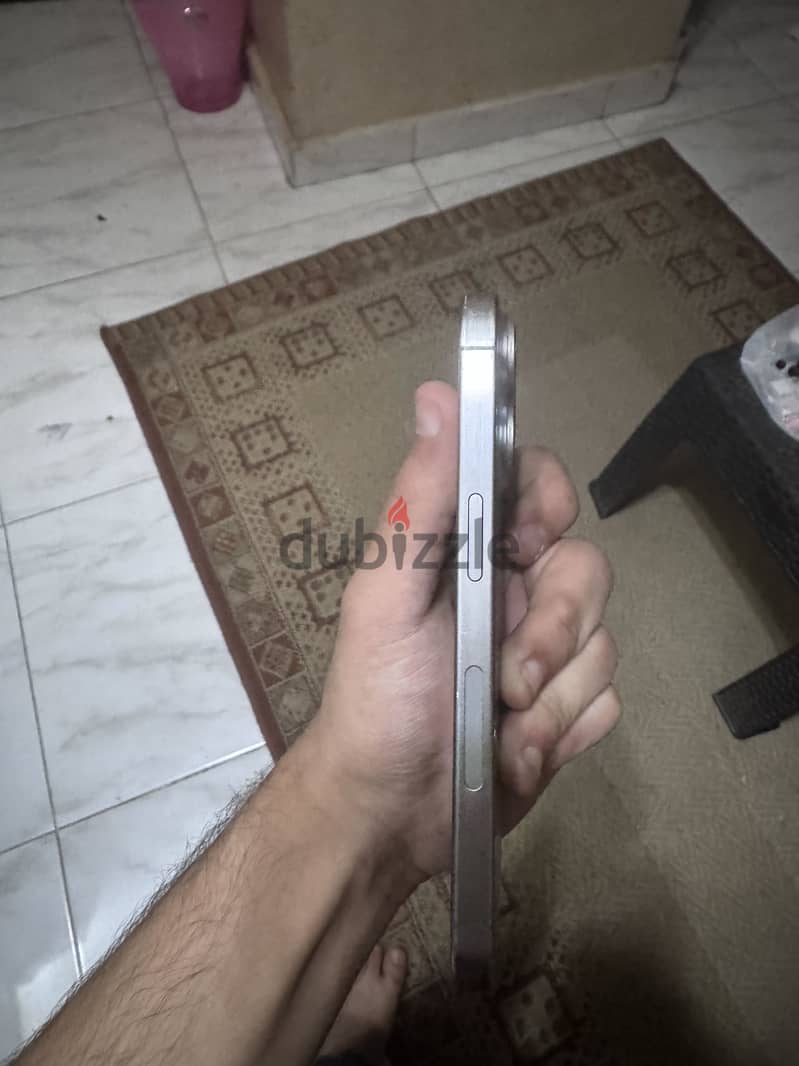 Apple - iPhone 15 Pro 2