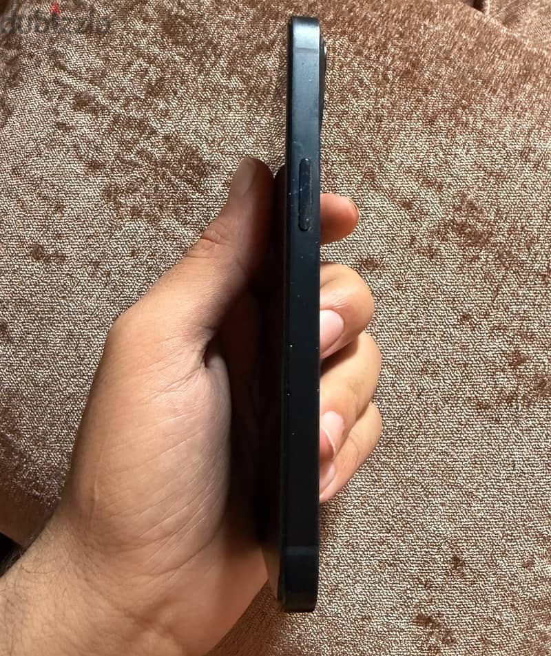 Apple - iPhone 13 1