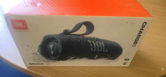للبيع JBL CHARGE6