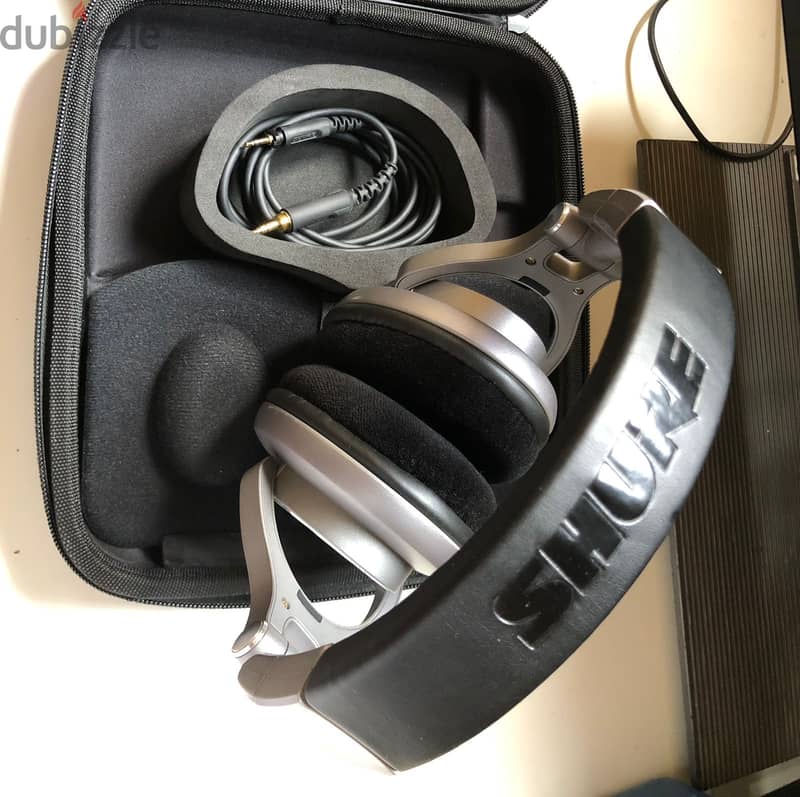 Shure SRH940 Professional Studio 3