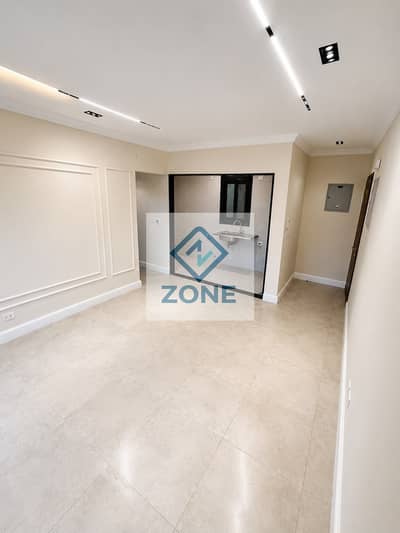 Studio for sale with ultra-super-lux finishing in Madinaty Privado