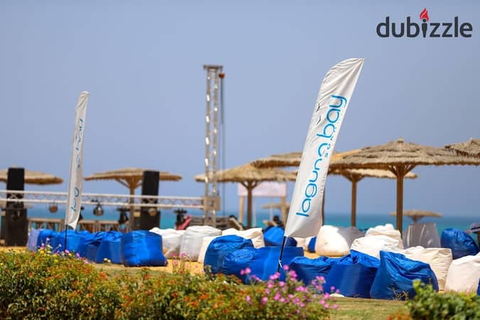 Directly on the sea and ready for immediate occupancy, this 100m² + 100m² rooftop chalet is a steal at a discount of 2,812,000 EGP in Ain Sokhna. The