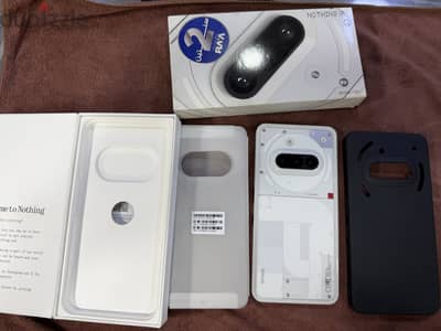 Nothing phone 3a 12r 256 ضمان سنتين