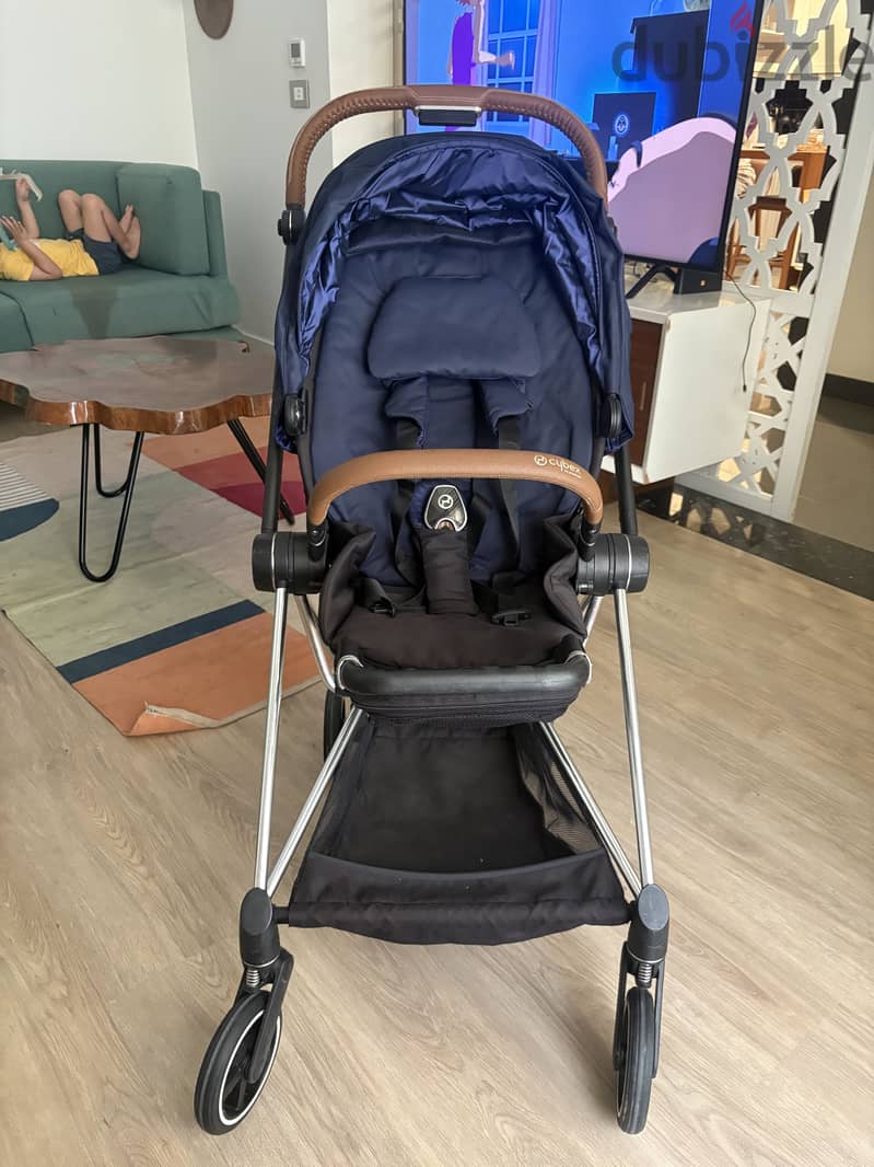 Cybex mois platinum 9