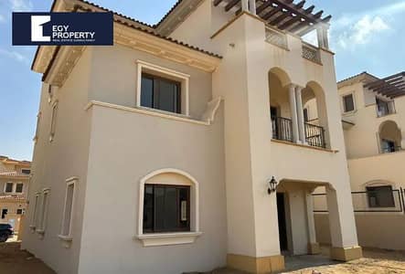Townhouse  Villa For sale In City Gate New Cairo With Installments Till 2031