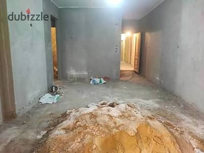 Apartment 105 meters side plaster electricity meter elevator