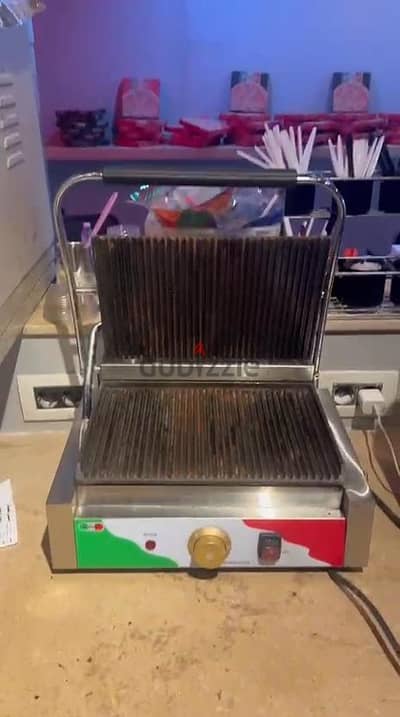 توستر ساندوتش عريض