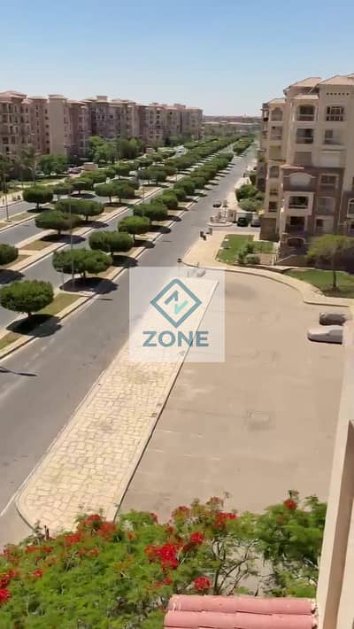شقه للبيع بمدينتي 135 م فيو مفتوح b1 بسعر لقطه