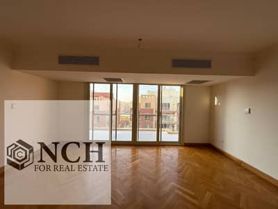 **For Rent | Luxury Duplex with Private Roof in Promenade New Cairo**  Enjoy a premium lifestyle in **Promenade New Cairo**, a well-established reside