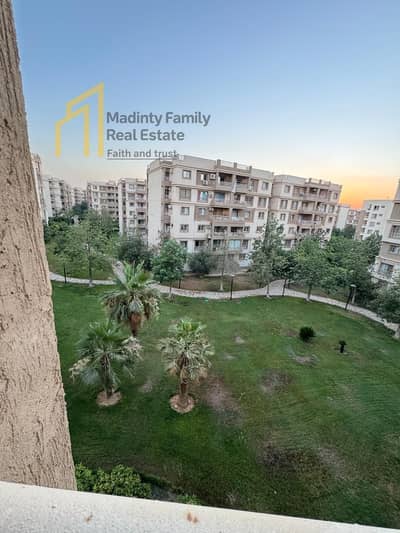 Apartment for rent in Madinaty 3 bedrooms area 131m b6 view wide garden
