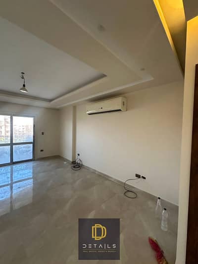 *Empty apartment for rent with kitchen and full kitchen appliances + full ACs. First occupancy. Ultra super lux finishing. Central Phase A - El Khamay