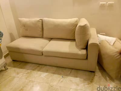 ركنه استعمال خفيف للبيع