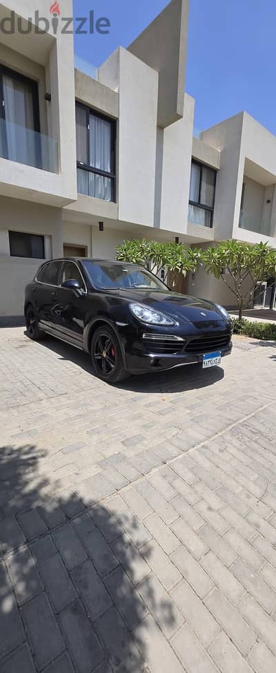 Porsche Cayenne 2011