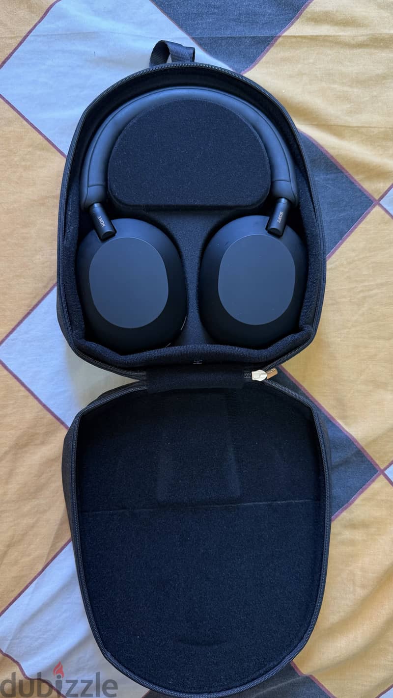 sony wh-1000xm5 1