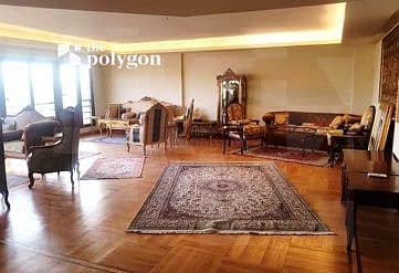 A Prestigious Address with Panoramic Skyline Views