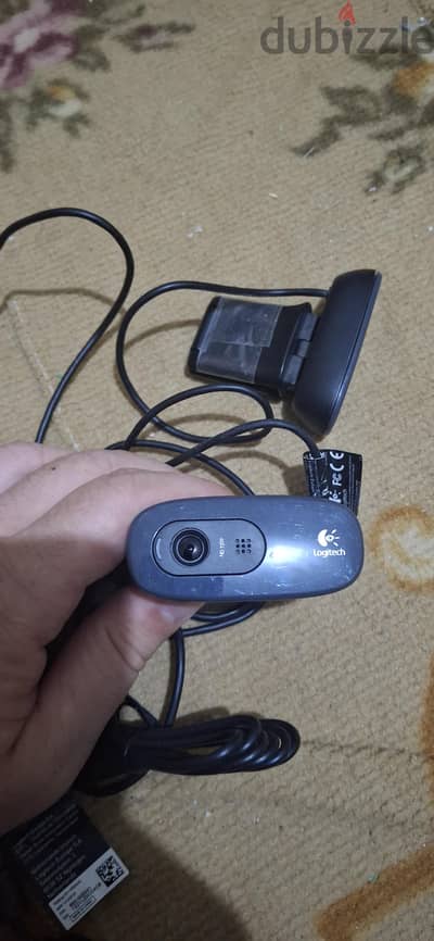 كاميرا ويب ٢ قطعه