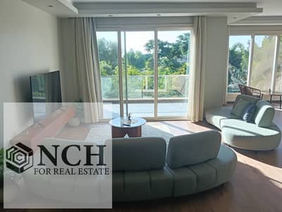 **للإيجار | شقة في فيلا بمدخل خاص في Lake View Dusit**  استمتع بأسلوب حياة فاخر داخل **Lake View Dusit**، أحد أرقى المجتمعات السكنية في القاهرة الجديد