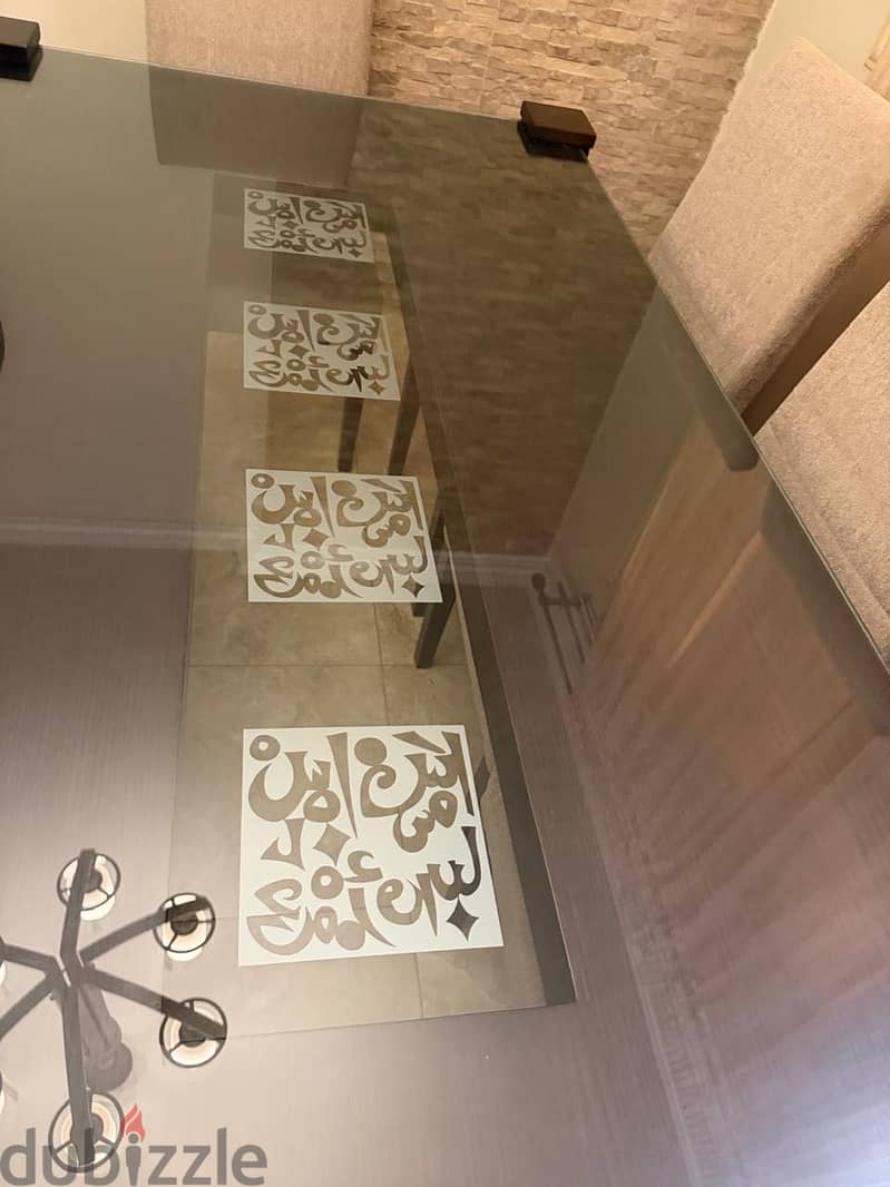 Pinocchio Dining room 1