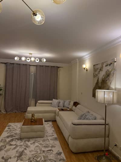 Furnished apartment for rent in Al-Rehab 1 hotel-style furniture and distinctive super lux and the price is 45,000