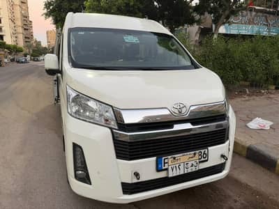 فان عائلي إيجار يومى تويوتا للايجار