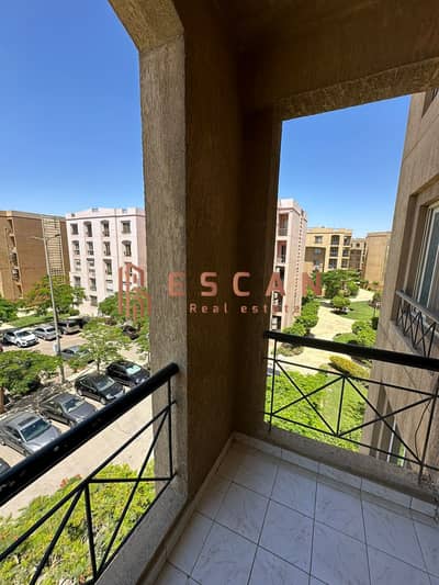 Furnished apartment for rent in Al Rehab, high-end finishes, close to services, 123 square meters