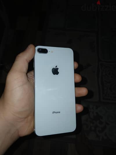 آبل - آيفون 8 بلس